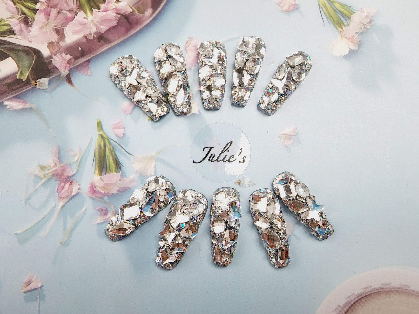 3 Stars Bonus-Charms in 150mL Bear(Free over $80), 4 Stars Bonus-Designer Press on Nails(Free over $120)