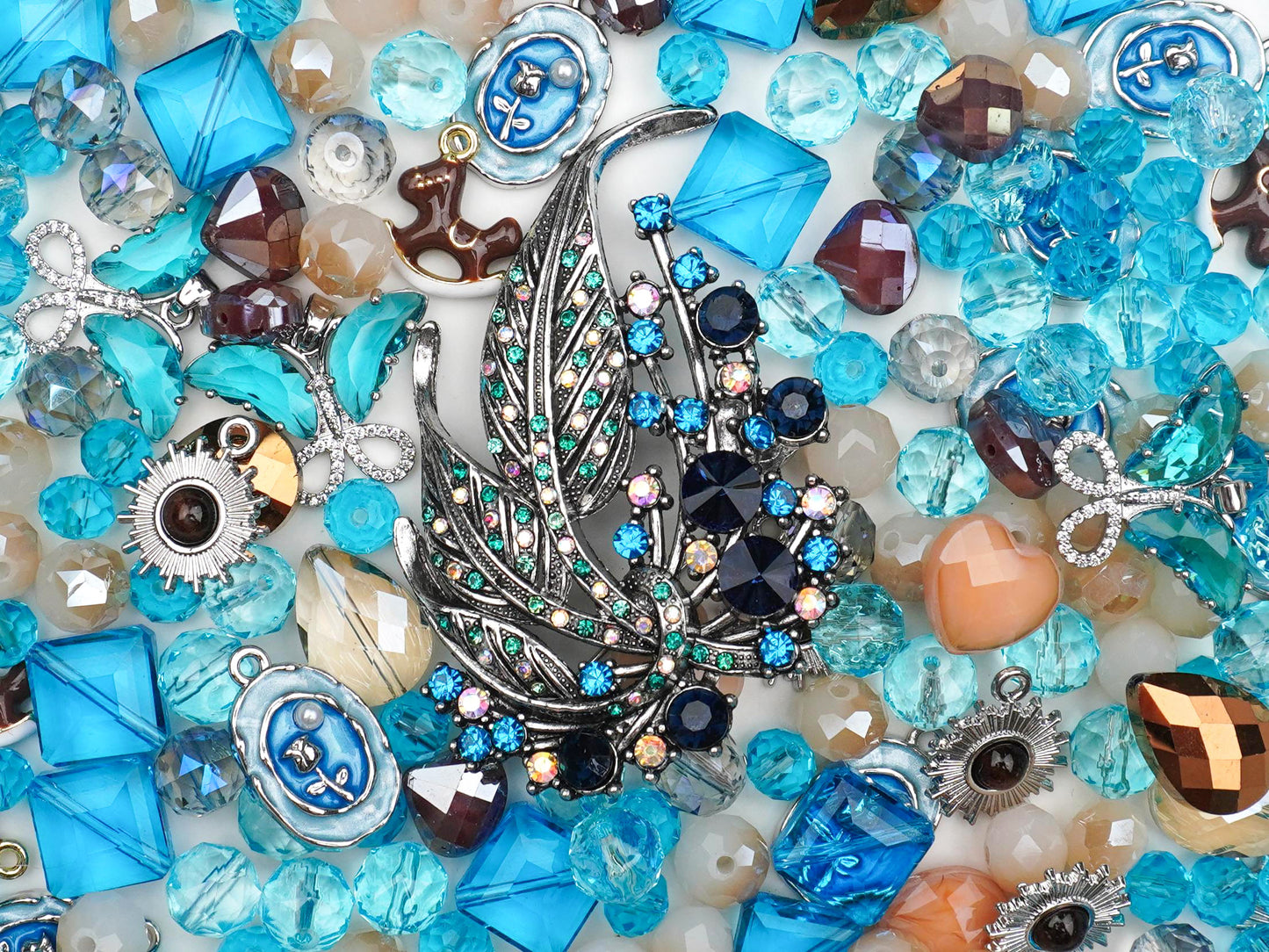 Giant Lux-A Quiet Corner