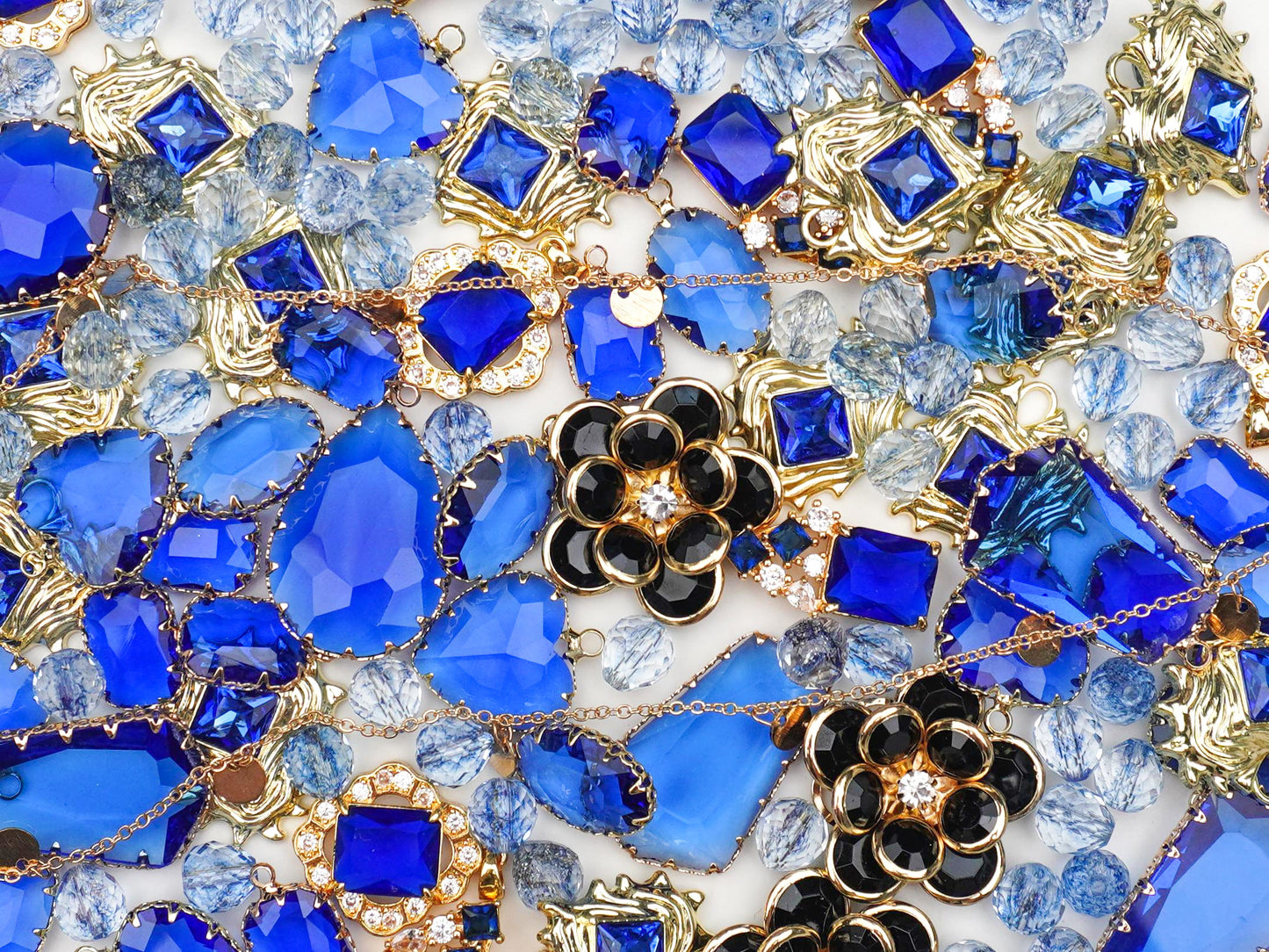 Timeless-Bold Blue