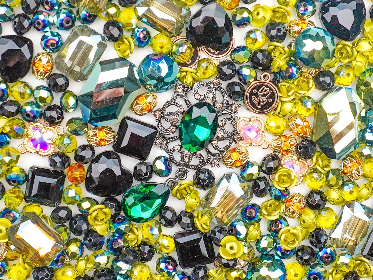 Giant Lux-Urban Green