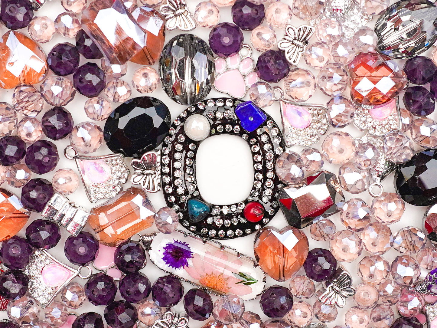 Giant Lux-Mood Layer