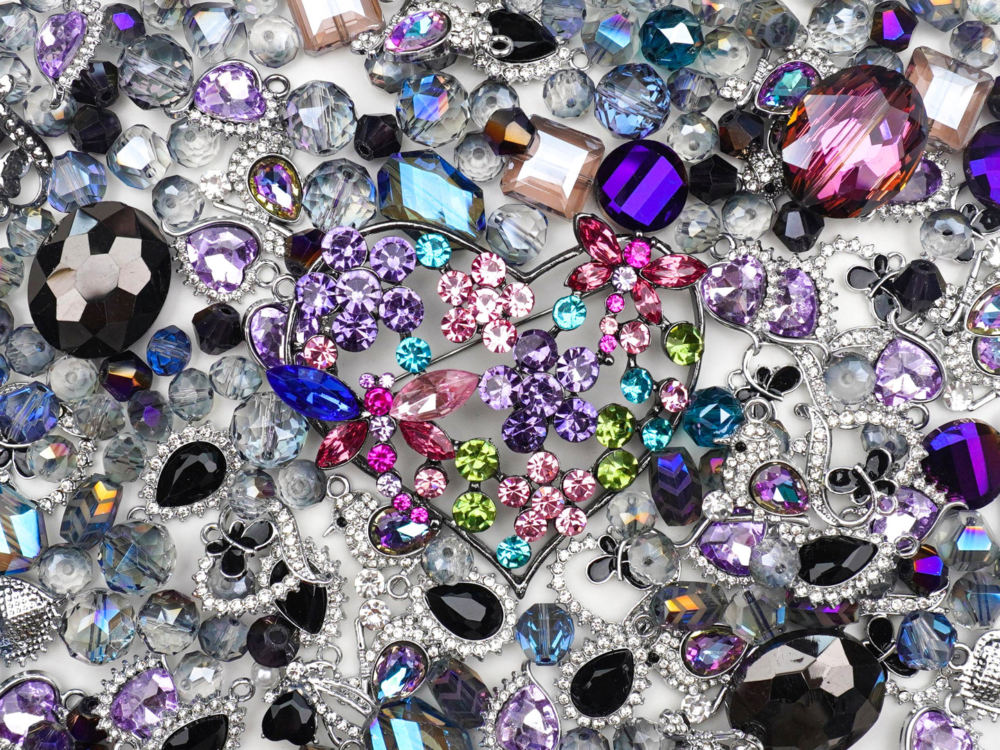 Giant Lux-Blinged-Up