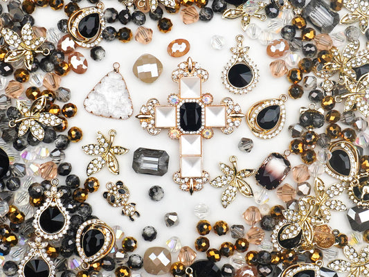 Giant Lux-Bold Divinity