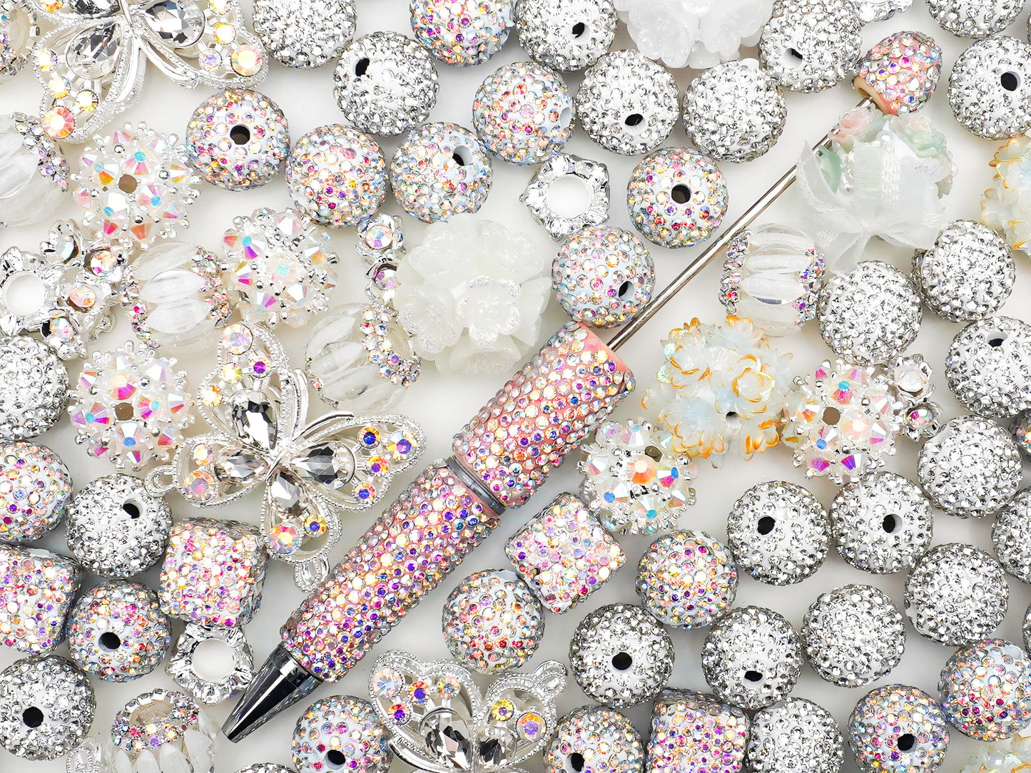 Beaded Pen-Glass Slipper