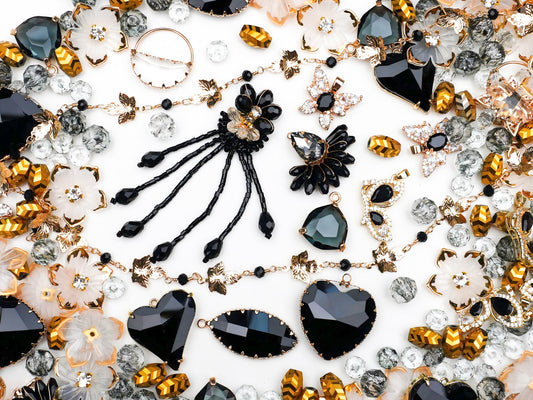 Timeless-Venetian Masked Ball